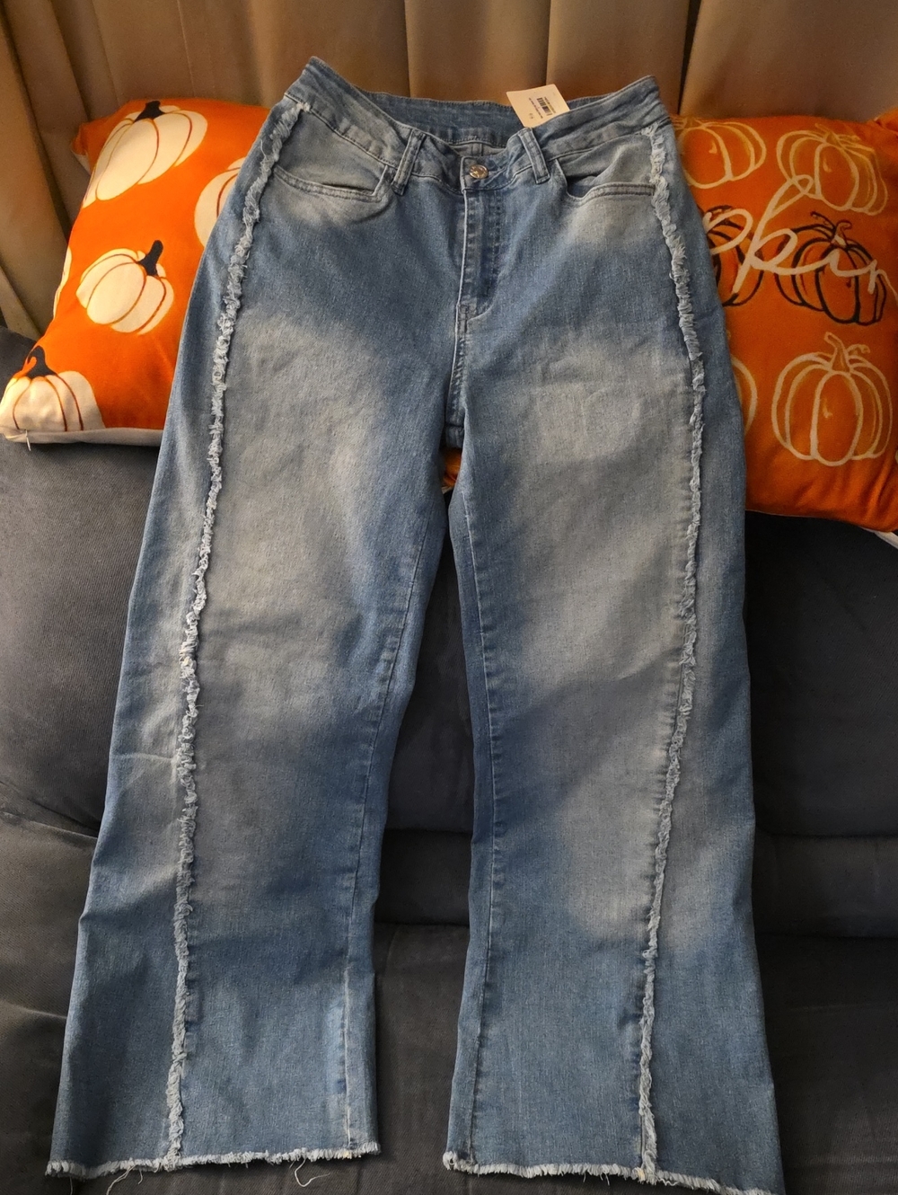 Raw Hem Wide Leg Jeans
